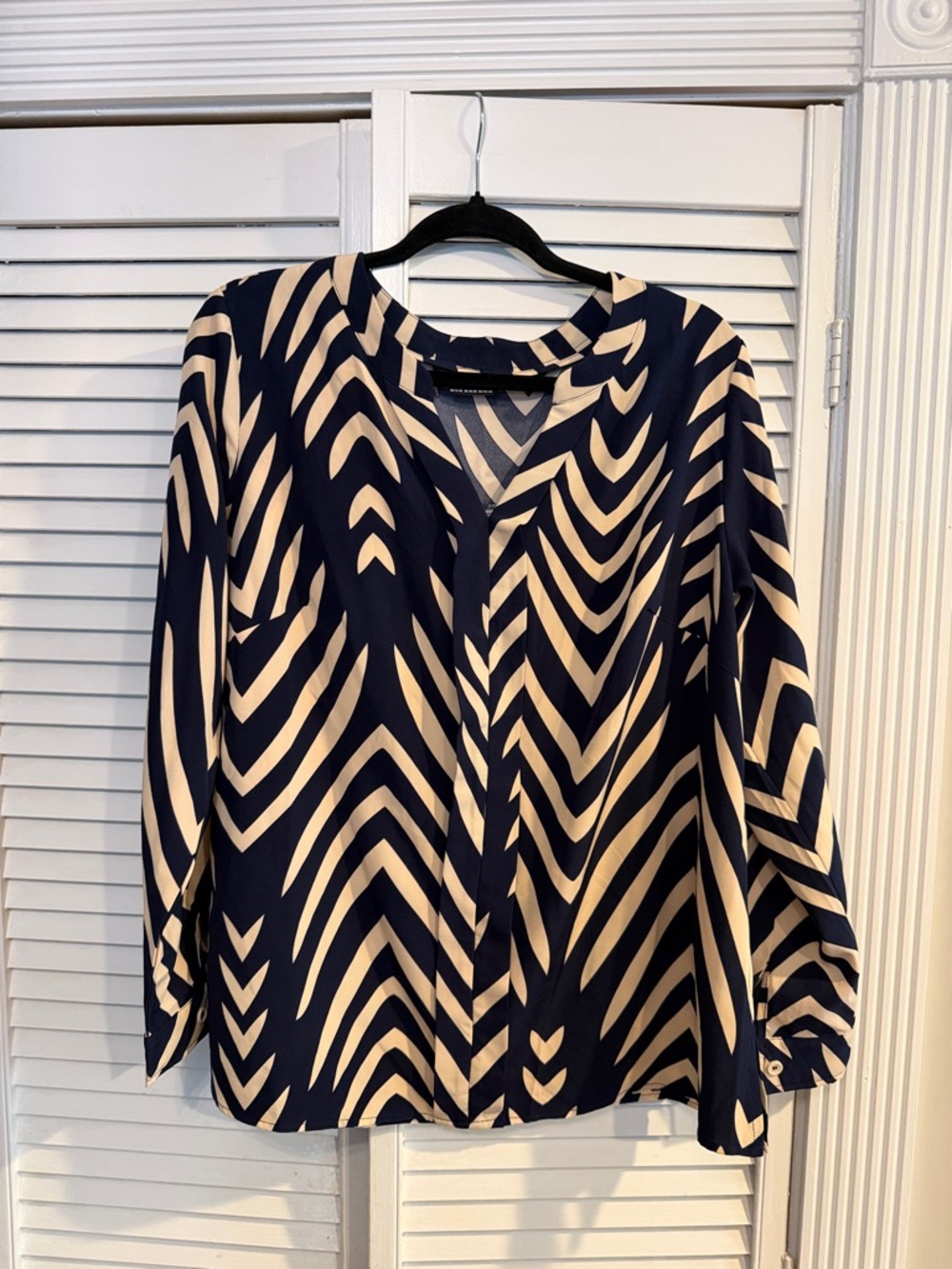 Womens Navy and Cream Patterned V-Neck Blouse